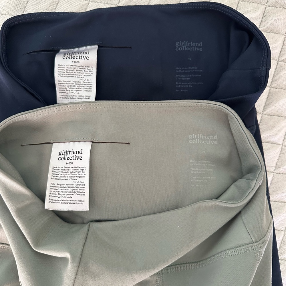 Girlfriend Collective Leggings - Navy and Sage